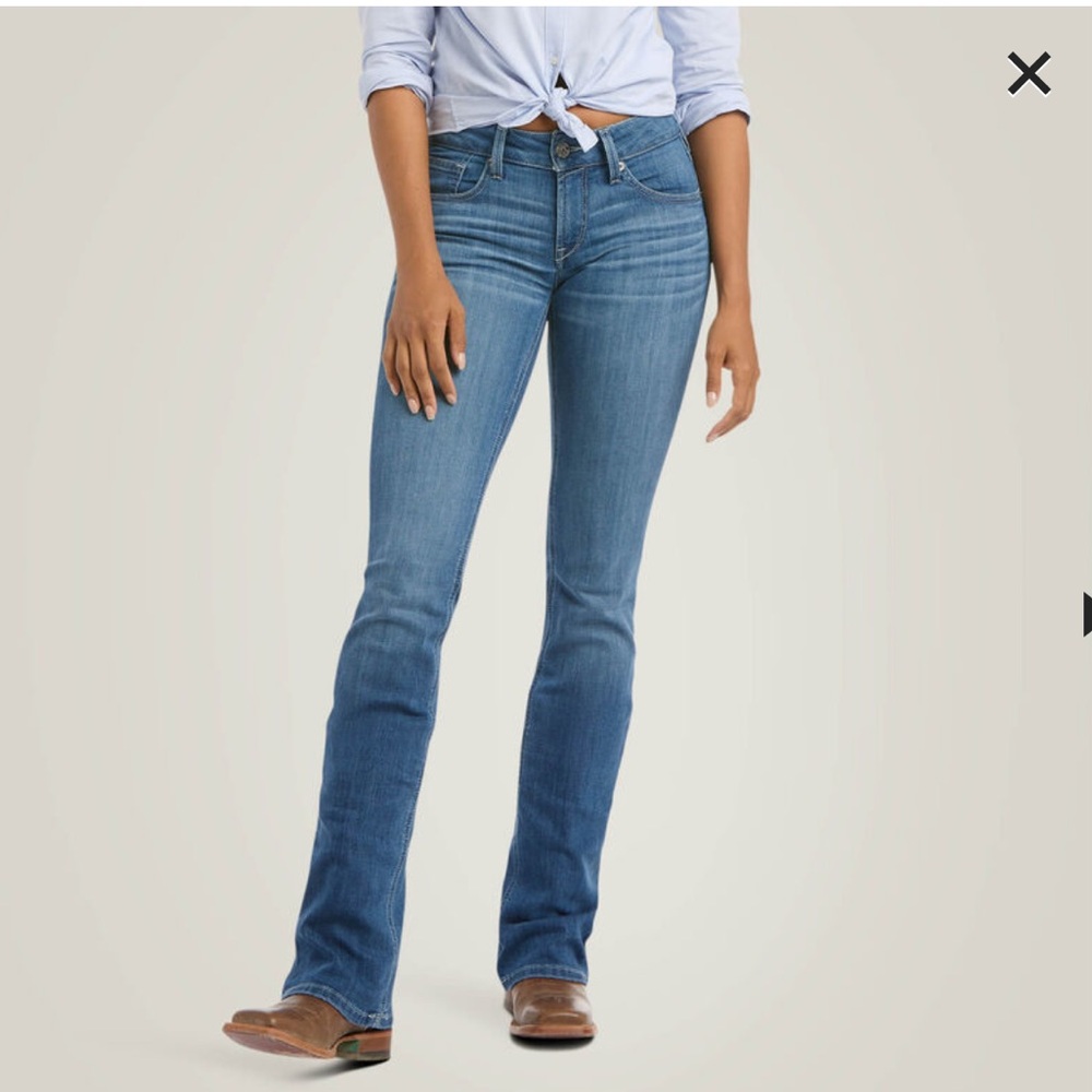 Ariat R.E.A.L. Mid Rise Patricia Boot Cut Jean